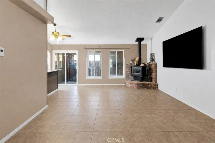 AI-Altered Version – AI was used to remove clutter and furniture.
