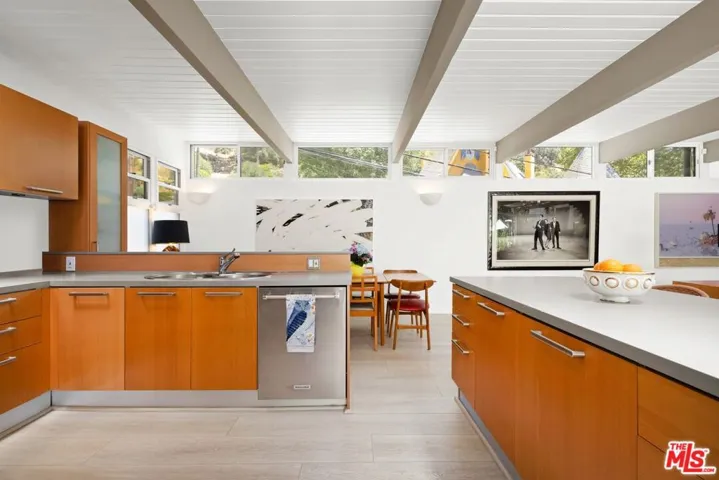 2509 Greenvalley Road, Los Angeles, California 90046