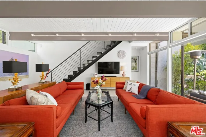 2509 Greenvalley Road, Los Angeles, California 90046