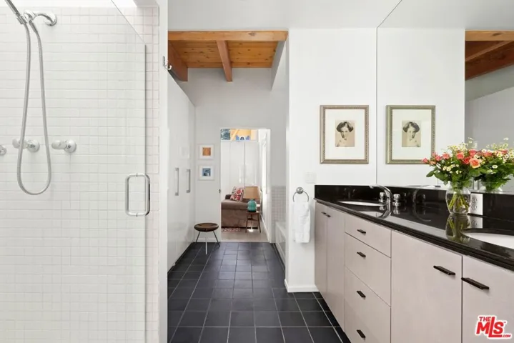 2509 Greenvalley Road, Los Angeles, California 90046
