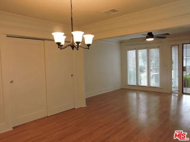 559 N Windsor Boulevard, Los Angeles, California 90004