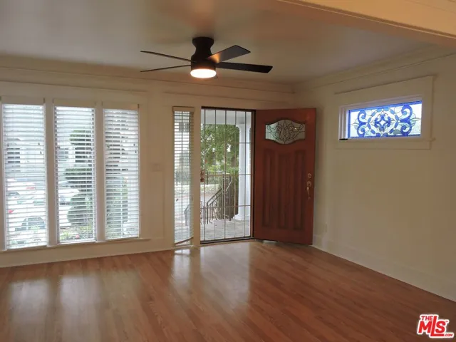 559 N Windsor Boulevard, Los Angeles, California 90004