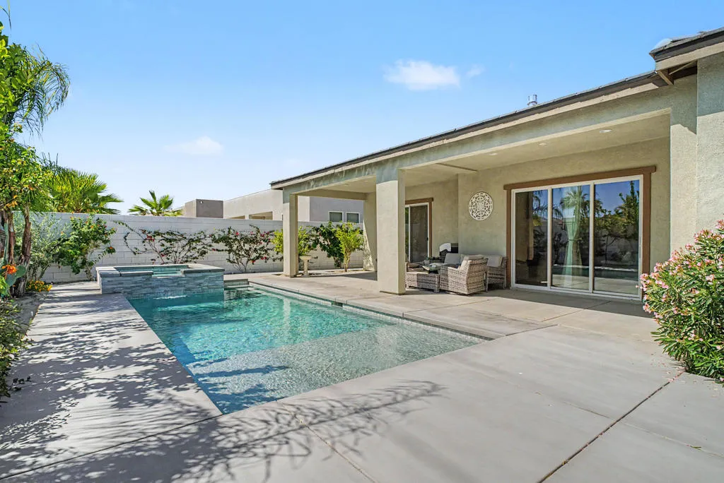 49794 Solstice Pl-75