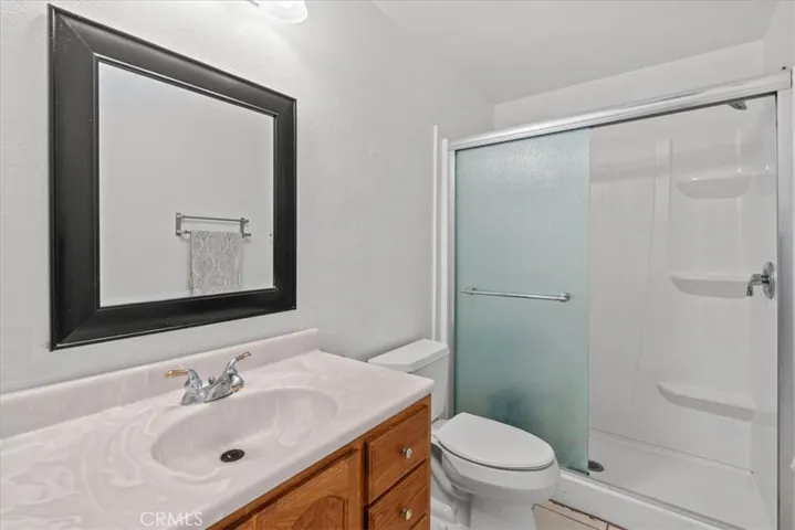 secondary bathroom