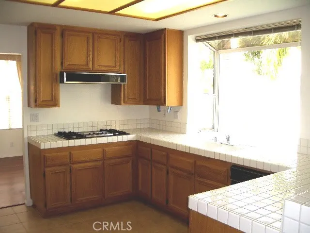 13411 Portal, Tustin, California 92782