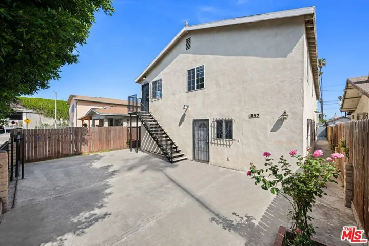 347 W 67th Street, Los Angeles, California 90003