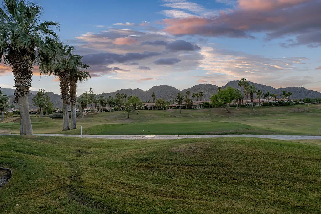 79970CedarCrst,LaQuinta,CA92253-32