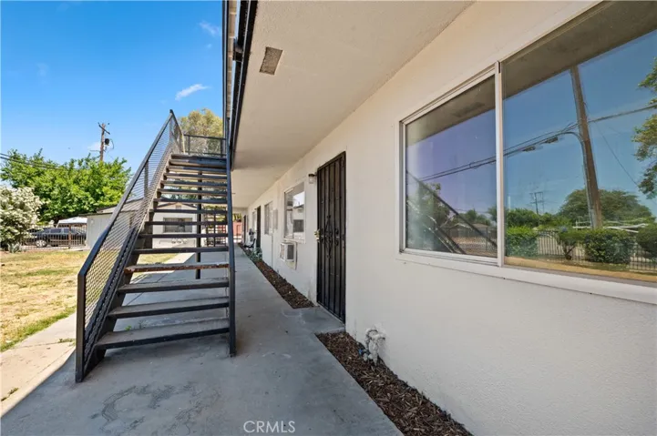 3940 E Burns, Fresno, California 93725
