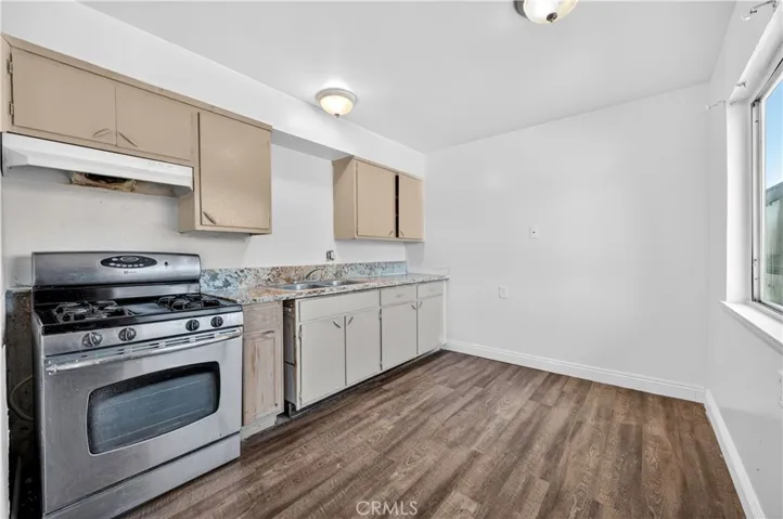 3940 E Burns, Fresno, California 93725
