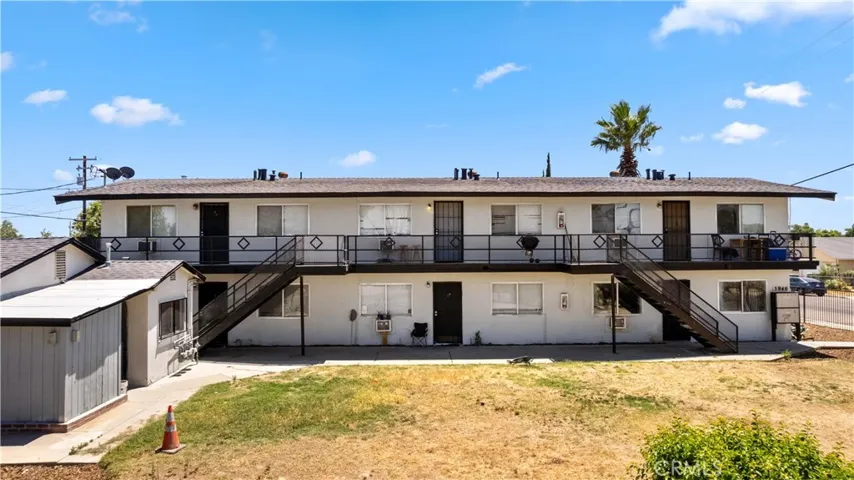 3940 E Burns, Fresno, California 93725
