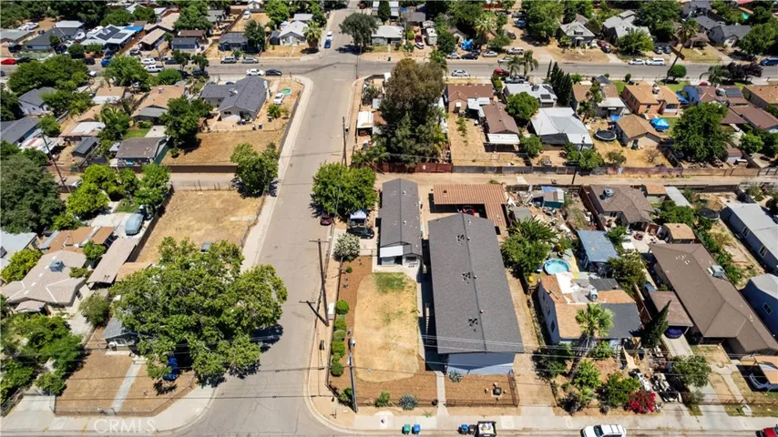 3940 E Burns, Fresno, California 93725