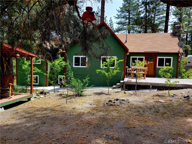 1116 Lark Road, Wrightwood, California 92397
