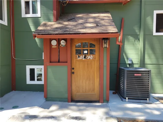 1116 Lark Road, Wrightwood, California 92397