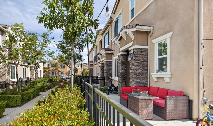 16502 Casa Grande Avenue 356, Fontana, California 92336