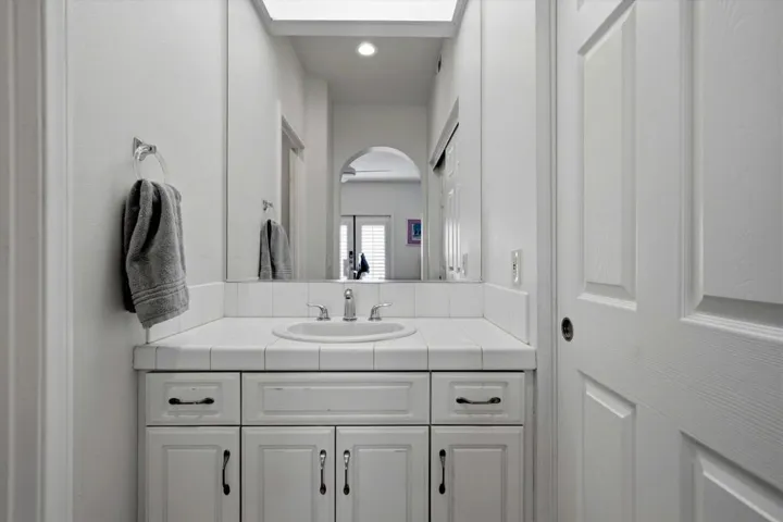 25-Photo-25