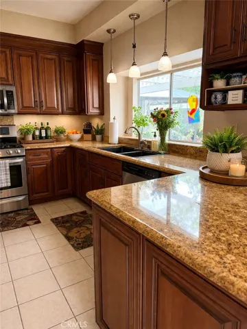 6906 Hastings, Moorpark, California 93021
