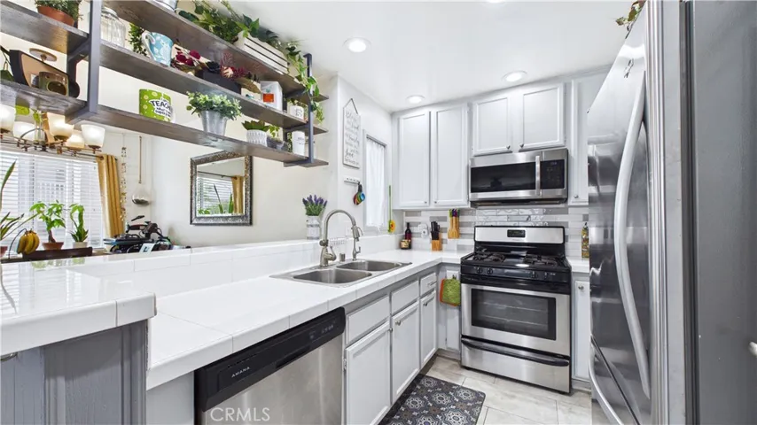13100 Bromont Avenue 41, Sylmar, California 91342