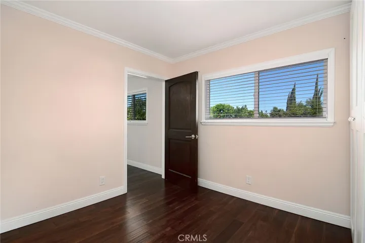 6508 Moorcroft Avenue, Woodland Hills, California 91303