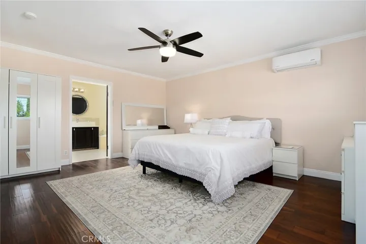 6508 Moorcroft Avenue, Woodland Hills, California 91303