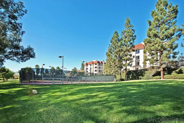 5895 Friars Rd 5302, San Diego, California 92110