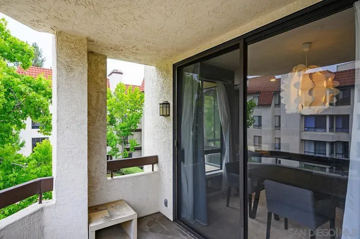 5895 Friars Rd 5302, San Diego, California 92110