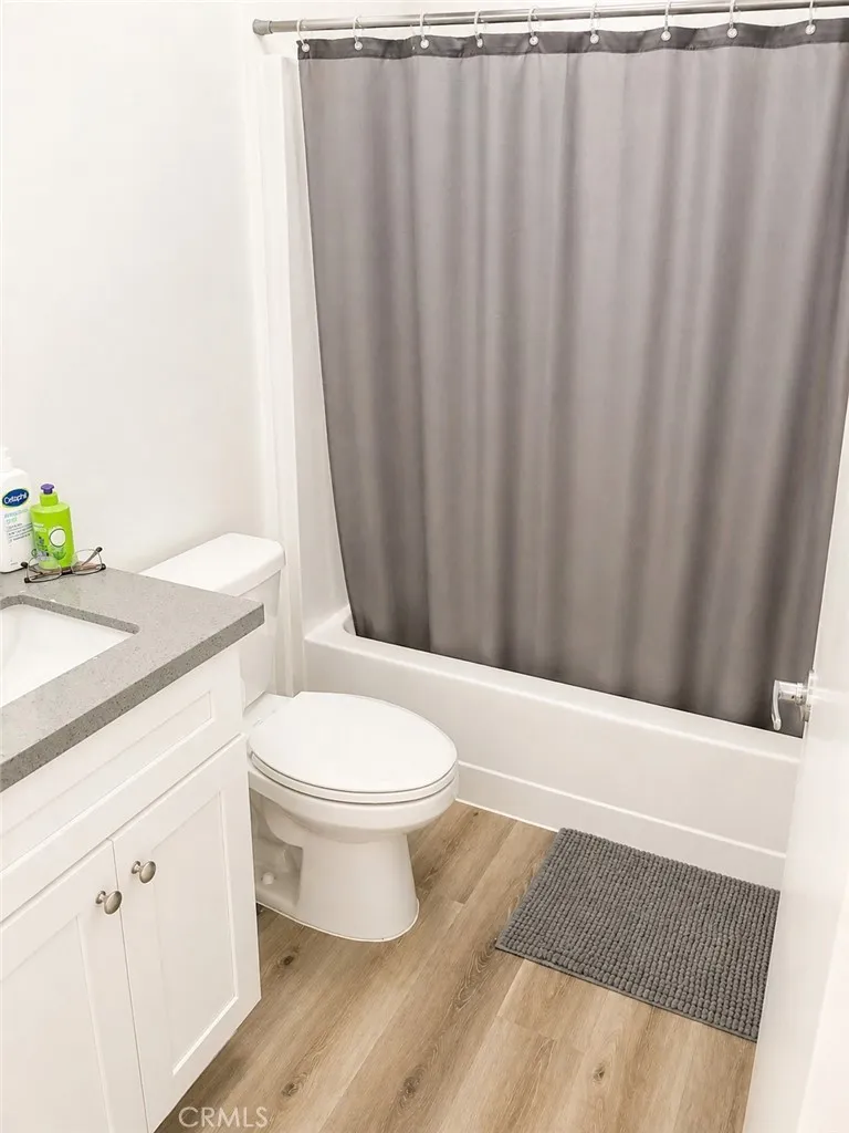Bathroom #2