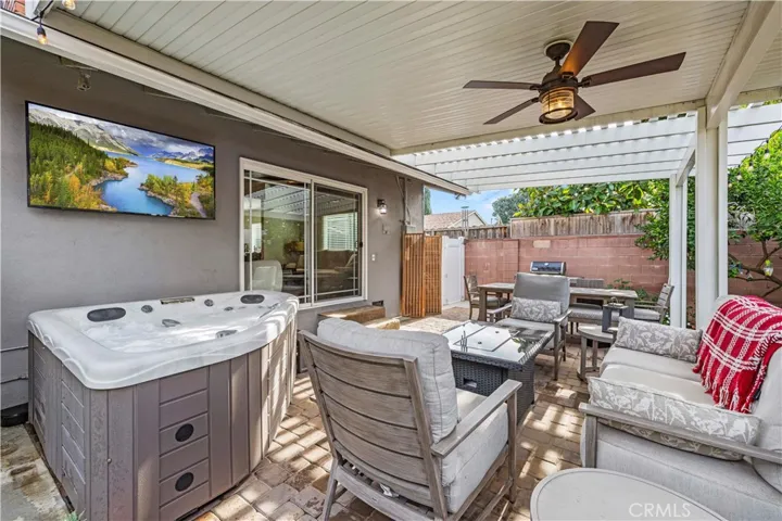 17955 Archwood, Reseda, California 91335