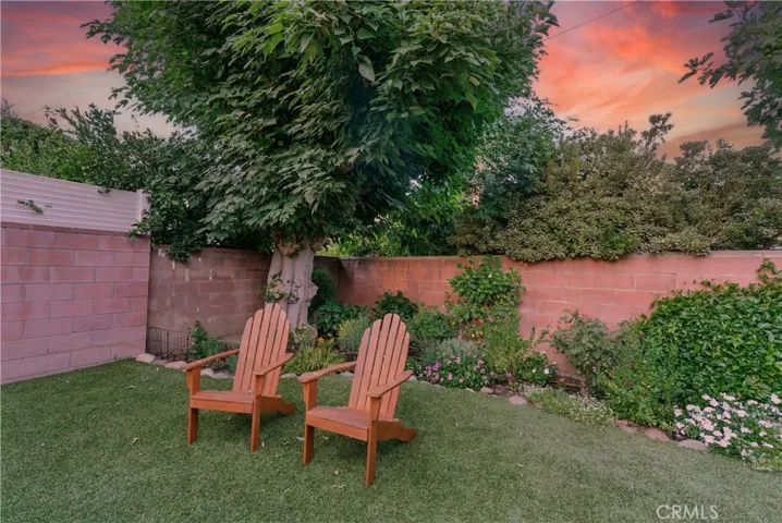17955 Archwood, Reseda, California 91335