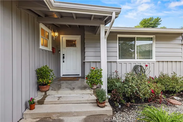 17955 Archwood, Reseda, California 91335