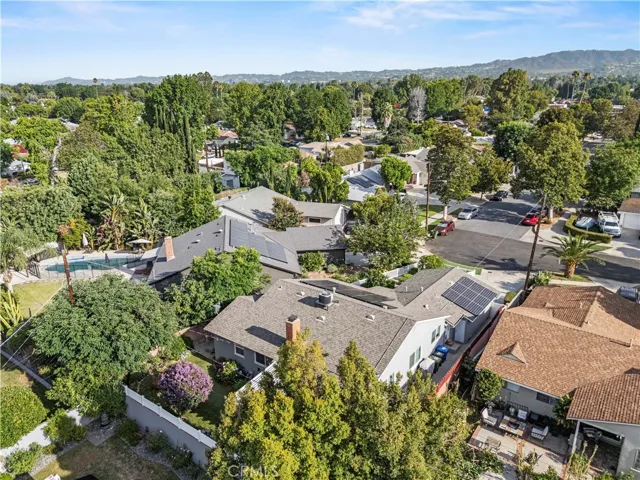 17955 Archwood, Reseda, California 91335