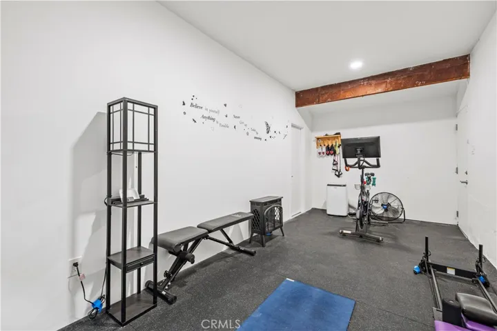 17955 Archwood, Reseda, California 91335