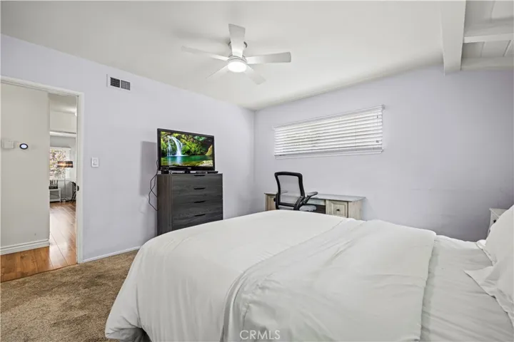 17955 Archwood, Reseda, California 91335