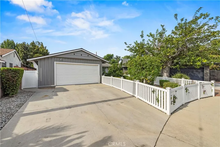 17955 Archwood, Reseda, California 91335