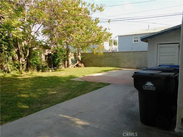820 E D Street, Ontario, California 91764