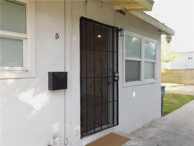 820 E D Street, Ontario, California 91764