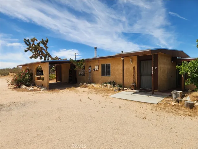 1050 Alta Avenue, Landers, California 92285