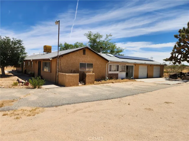 1050 Alta Avenue, Landers, California 92285