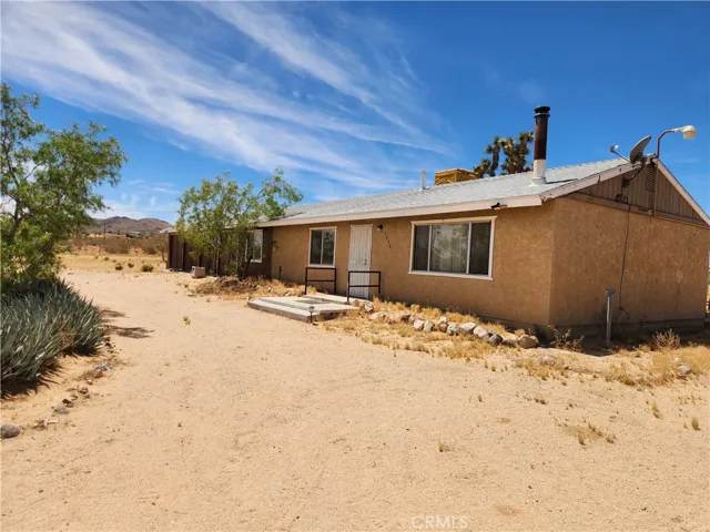 1050 Alta Avenue, Landers, California 92285