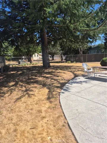 picnic area at pool