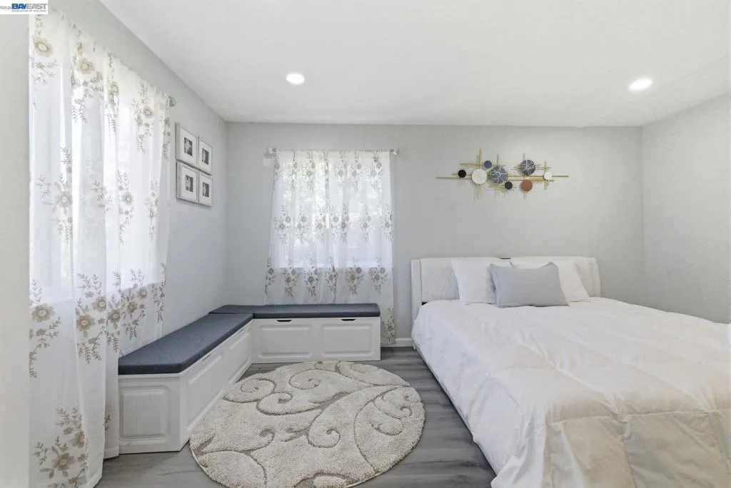 12017 Hillhurst Cir, Groveland, California 95321 — photo 4