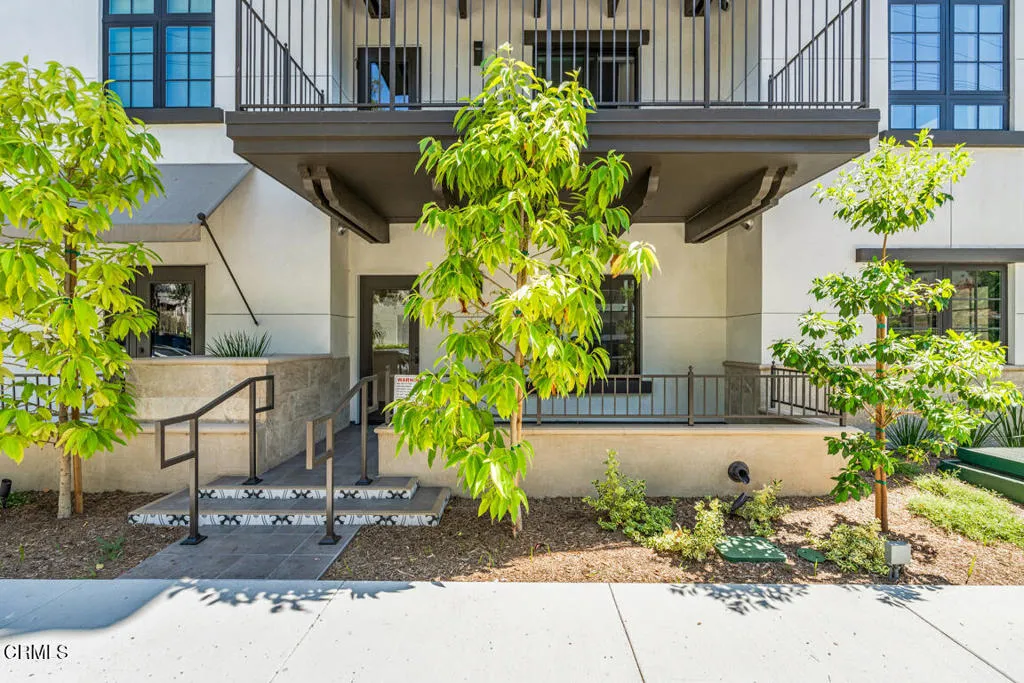 Oak Knoll MLS-57