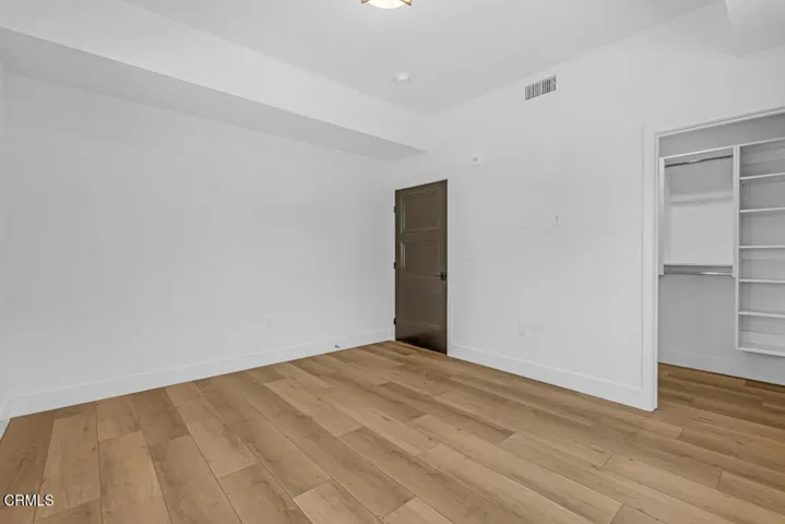 Oak Knoll MLS-52