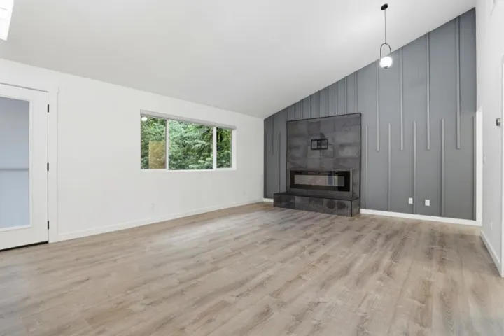 18115 La Verne Drive, Los Gatos, California 95033