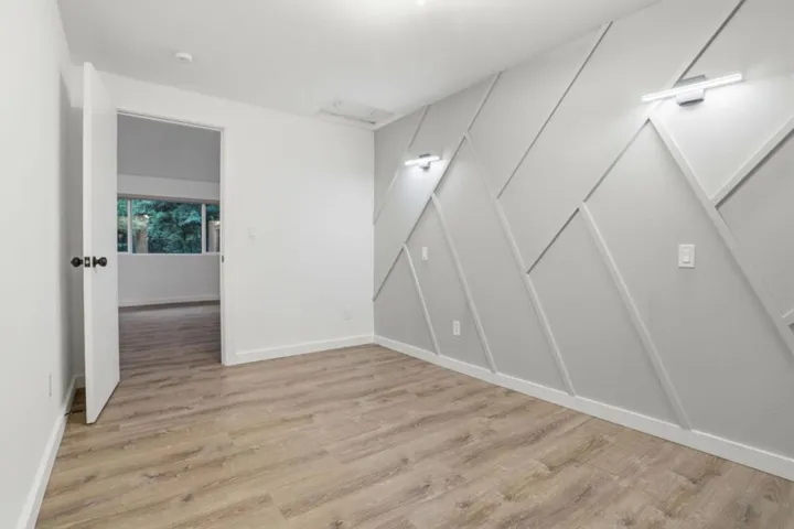 18115 La Verne Drive, Los Gatos, California 95033