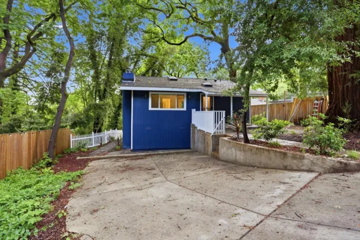 18115 La Verne Drive, Los Gatos, California 95033