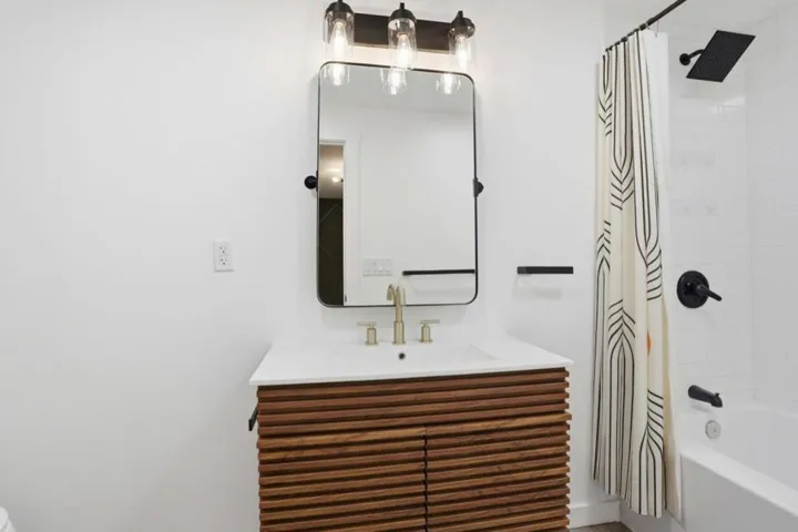 18115 La Verne Drive, Los Gatos, California 95033
