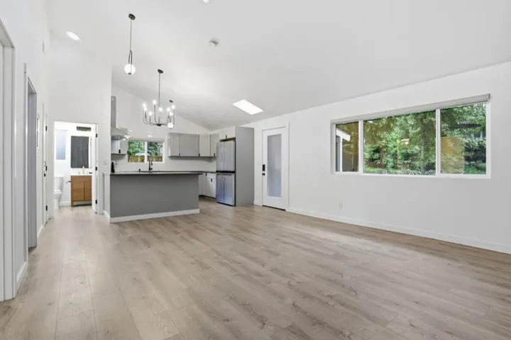 18115 La Verne Drive, Los Gatos, California 95033