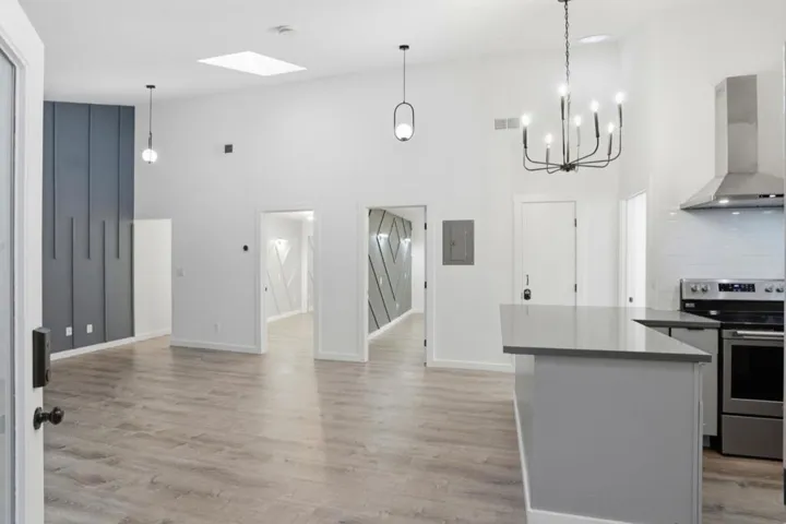 18115 La Verne Drive, Los Gatos, California 95033