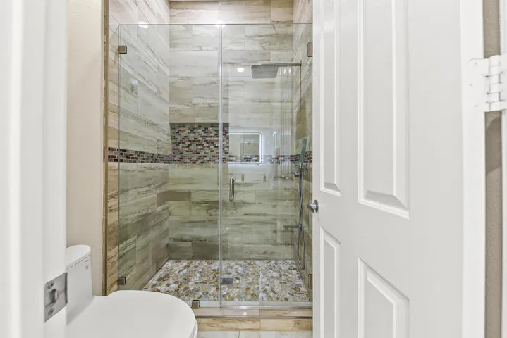 39 SHOWER MLS