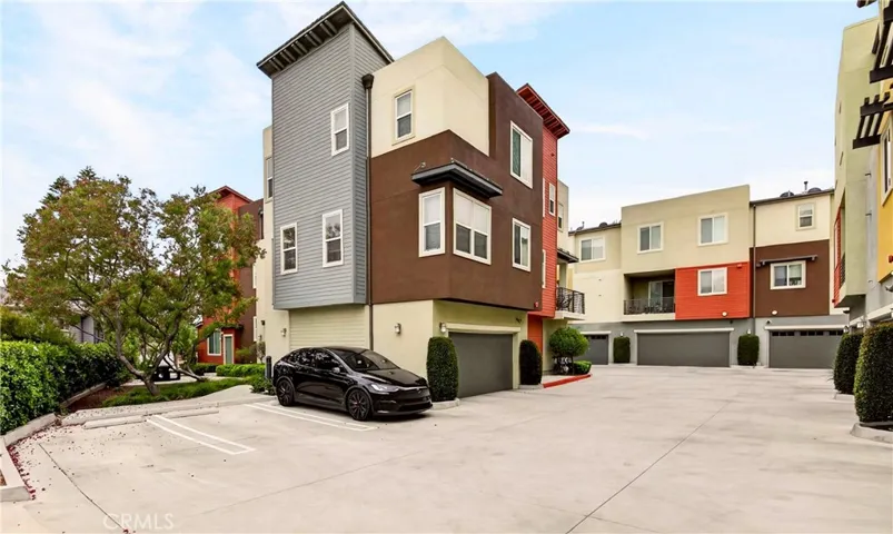 156 N Orange, Brea, California 92821